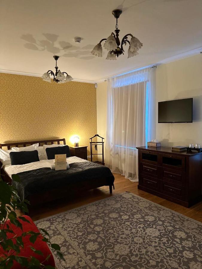 Embrace Hotel & Apartments Пярну Экстерьер фото